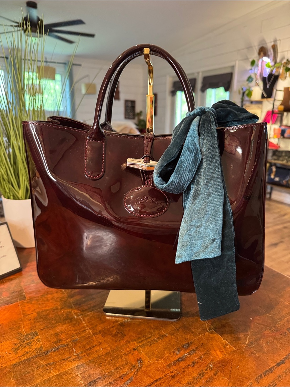 Longchamp Roseau Patent Leather Box Tote Bag in Black Currant Tortoise - Picture 16 of 16